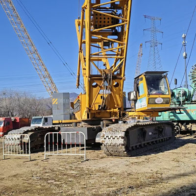 Crane à rampe de construction de 180 T utilisée pour soulever des obstacles lourds et des équipements de sauvetage