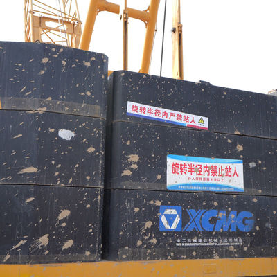 Kullanılmış 180T hidrolik sürünen vinç XCMG Liman Operasyonunda