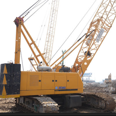 Δευτερεύοντες γερανοί με 242 / 2100 kw/rpm με ονομαστική ισχύ κινητήρα και 85 τόνων γερανό με γερανό