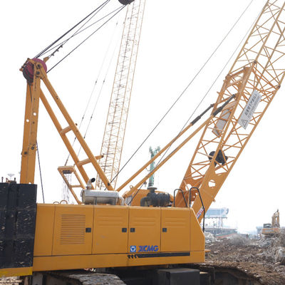 Yüksek irtifa 220T kullanılmış sürünen vinçler / 1239t.M Boom Crawler Cranes