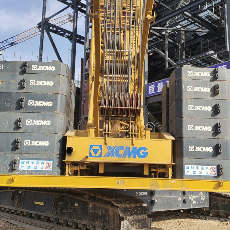 2400 t.m. 350 tonnes d'équipement de grue utilisée pour la construction d'infrastructures à grande échelle
