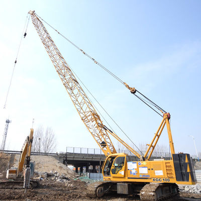 100T 13-52m Grue à rampe dans la construction de chemins de fer 9-18m Longueur de jambe