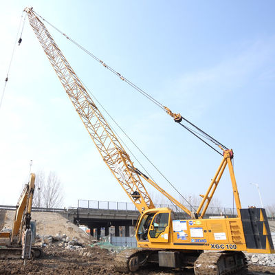 La grue à rampe de 13 à 60 m Boom 100T présente de grands avantages dans les opérations à haute altitude