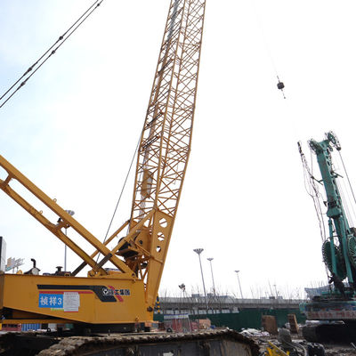 30 mètres Jib 150T Grue à rampe 90 mètres Hauteur de levage pour le levage lourd